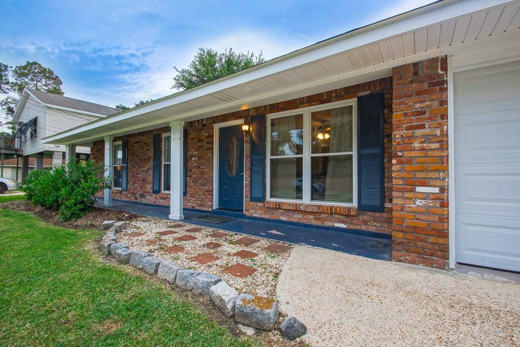 Slidell, LA 70458,155 BERMUDA DR