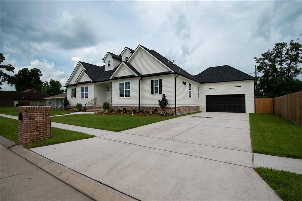Arabi, LA 70032,1618 SCHNELL DR