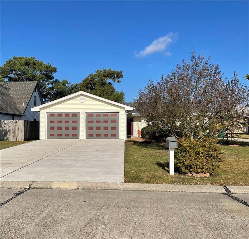 350 MOONRAKER DR, Slidell, LA 70458