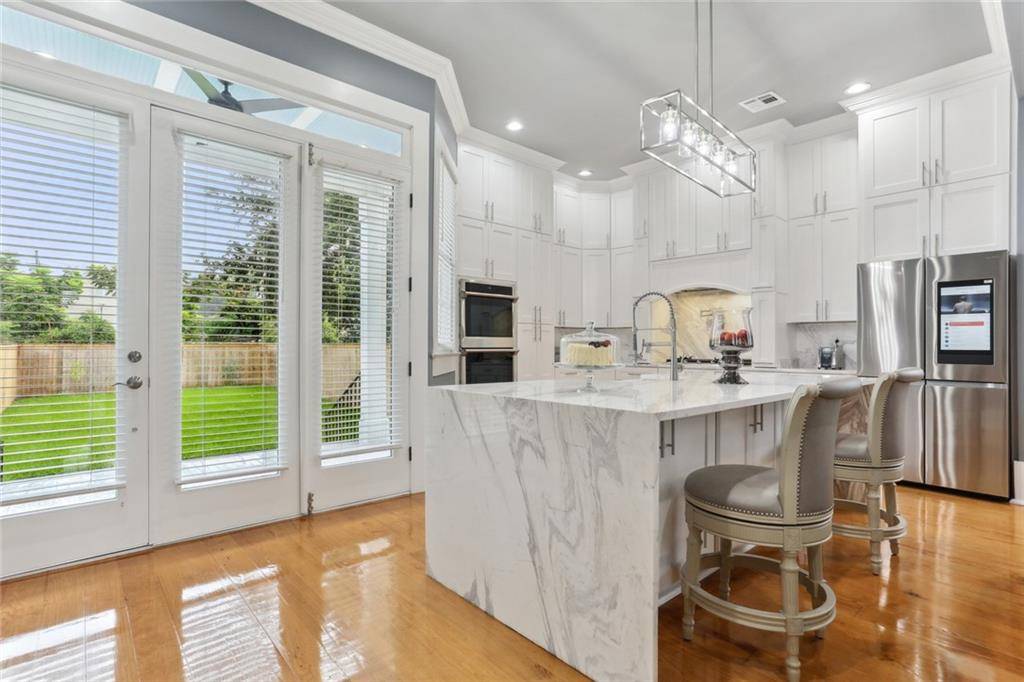 New Orleans, LA 70114,717 TECHE ST