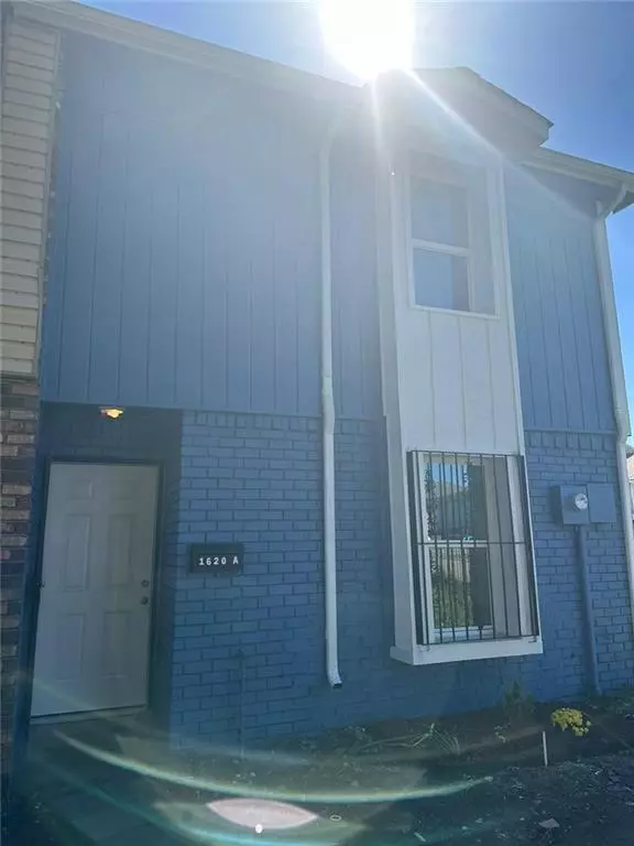 Gretna, LA 70056,1620 GARY LN #A