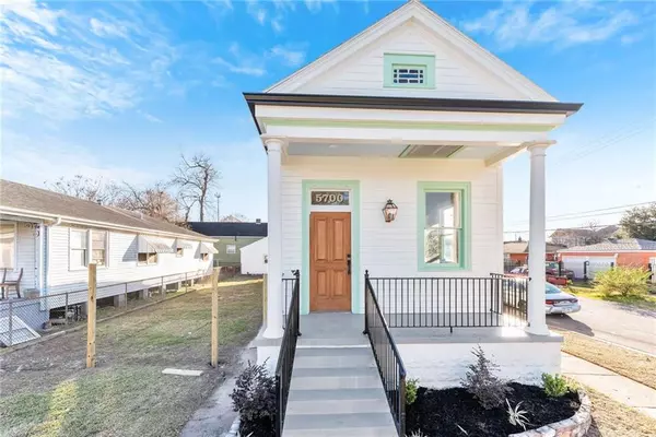 5700 ROYAL ST, New Orleans, LA 70117