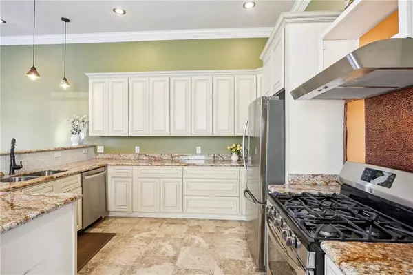 New Orleans, LA 70117,1519 LESSEPS ST