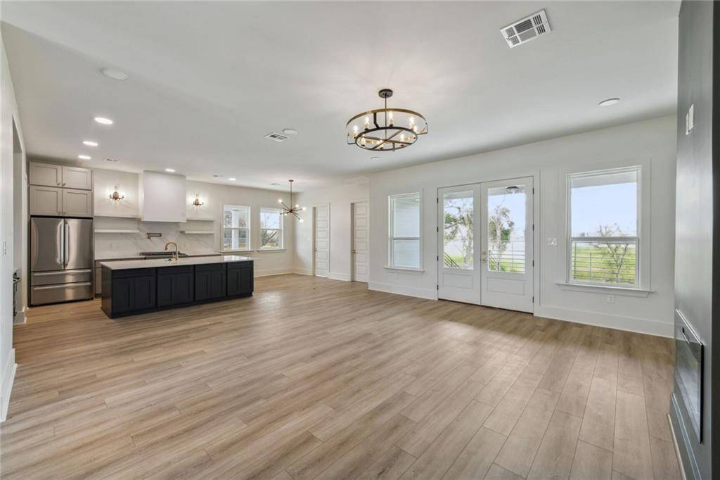 Chalmette, LA 70043,3728 NORWOOD DR