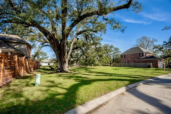 Harahan, LA 70123,BOURGEOIS CT