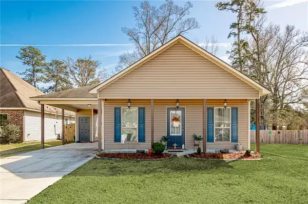 32486 LAKE POINTE BLVD, Denham Springs, LA 70726