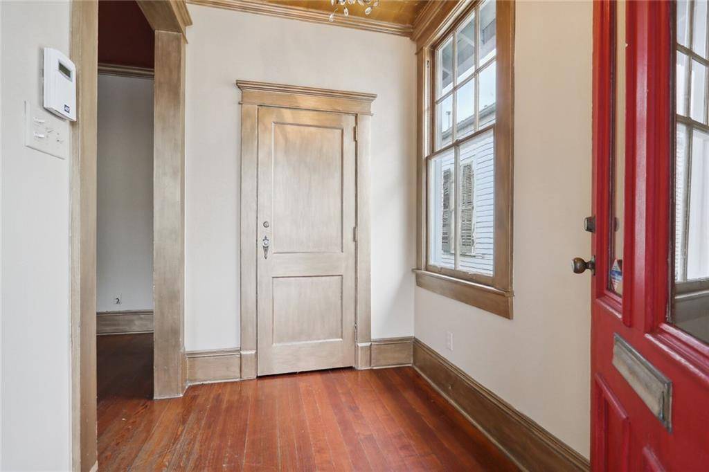 New Orleans, LA 70115,4004 CAMP ST