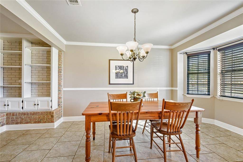 Slidell, LA 70458,1412 CONSTITUTION DR