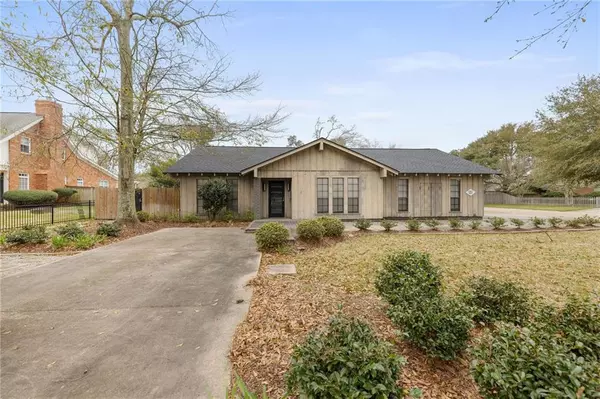 1207 N GENERAL PERSHING ST, Hammond, LA 70403