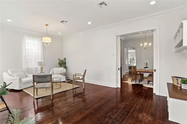 New Orleans, LA 70115,4609 LOYOLA AVE