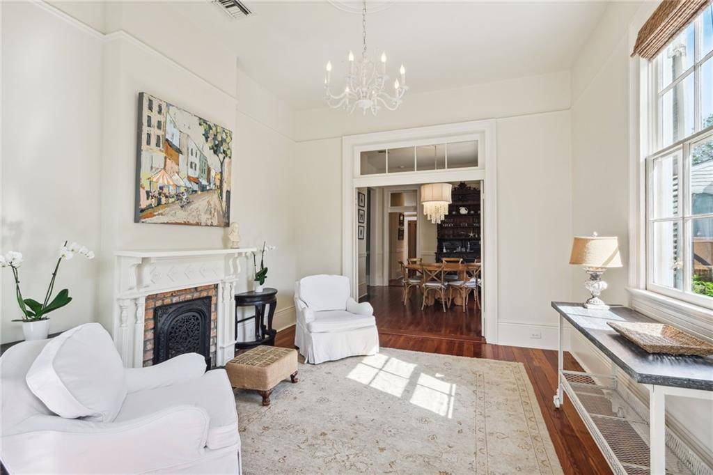 New Orleans, LA 70118,527 WEBSTER ST