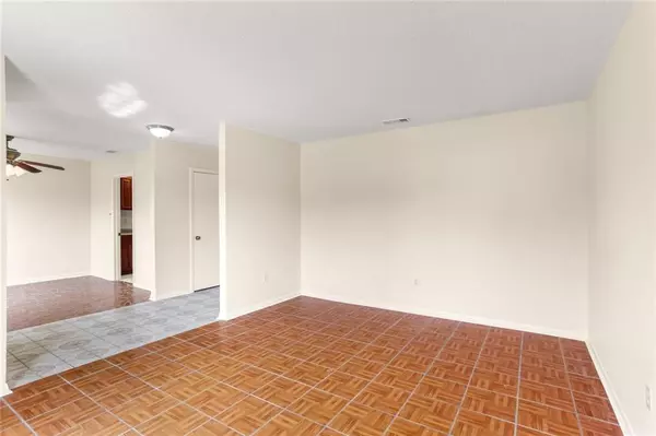 Harvey, LA 70058,3165 SWEET GUM DR