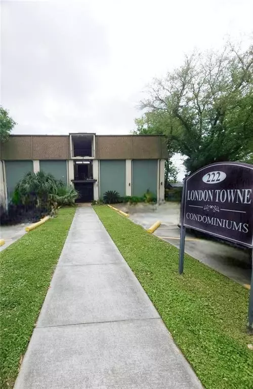 Metairie, LA 70005,222 LONDON AVE #227