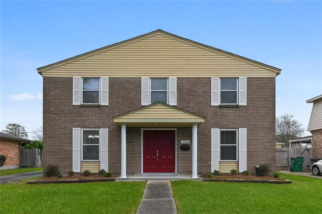 Gretna, LA 70056,753 GLOUSTER ST
