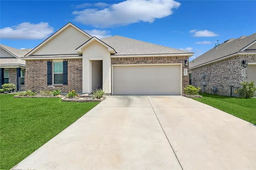 Slidell, LA 70461,804 BENT CYPRESS LN