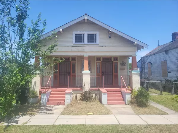 6029 DAUPHINE ST, New Orleans, LA 70117