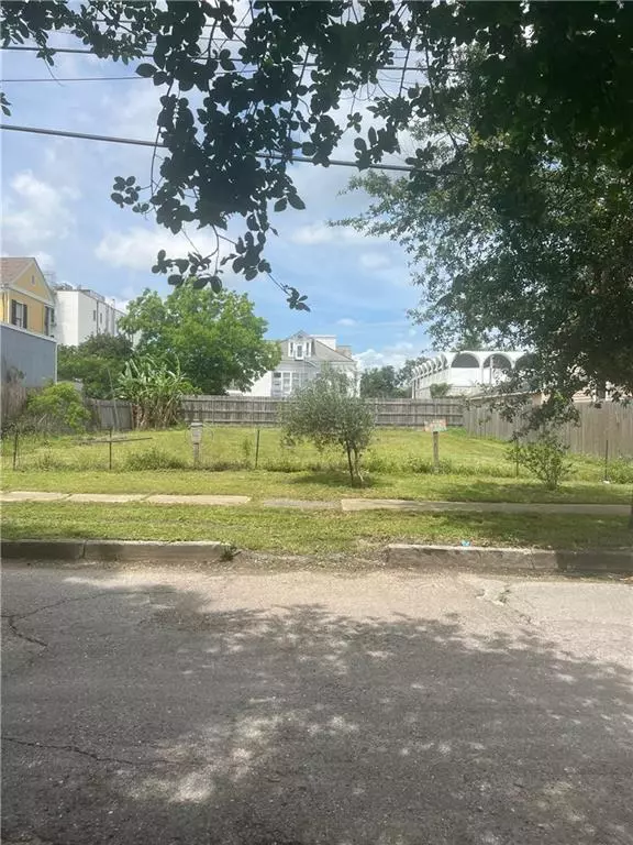 New Orleans, LA 70119,4147 CLEVELAND AVE