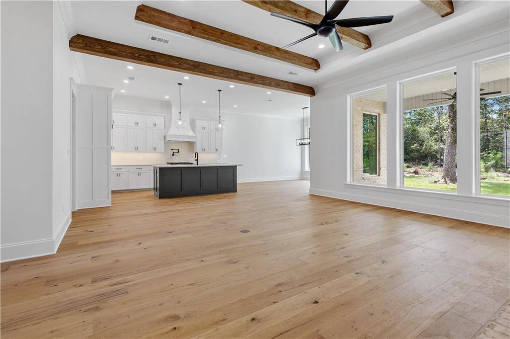 Covington, LA 70433,5052 TWIN RIVER PL