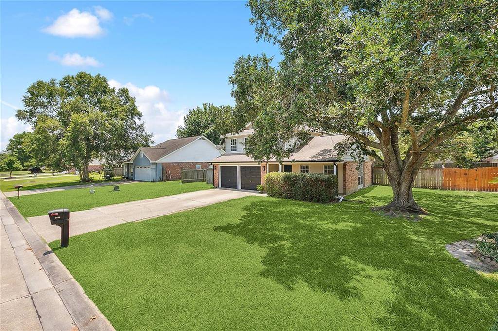 Slidell, LA 70461,3049 E MEADOW LAKE DR