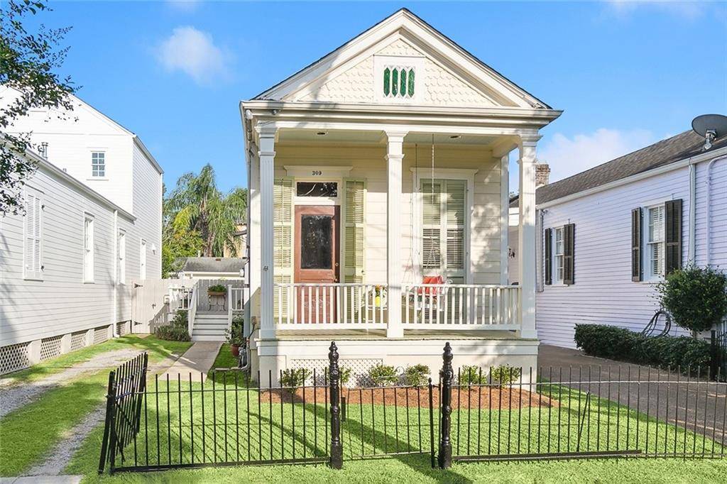309 LOWERLINE ST, New Orleans, LA 70118