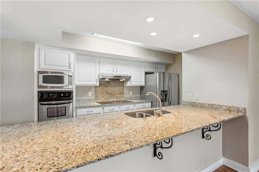 Mandeville, LA 70471,3 S COURT VILLA DR #28