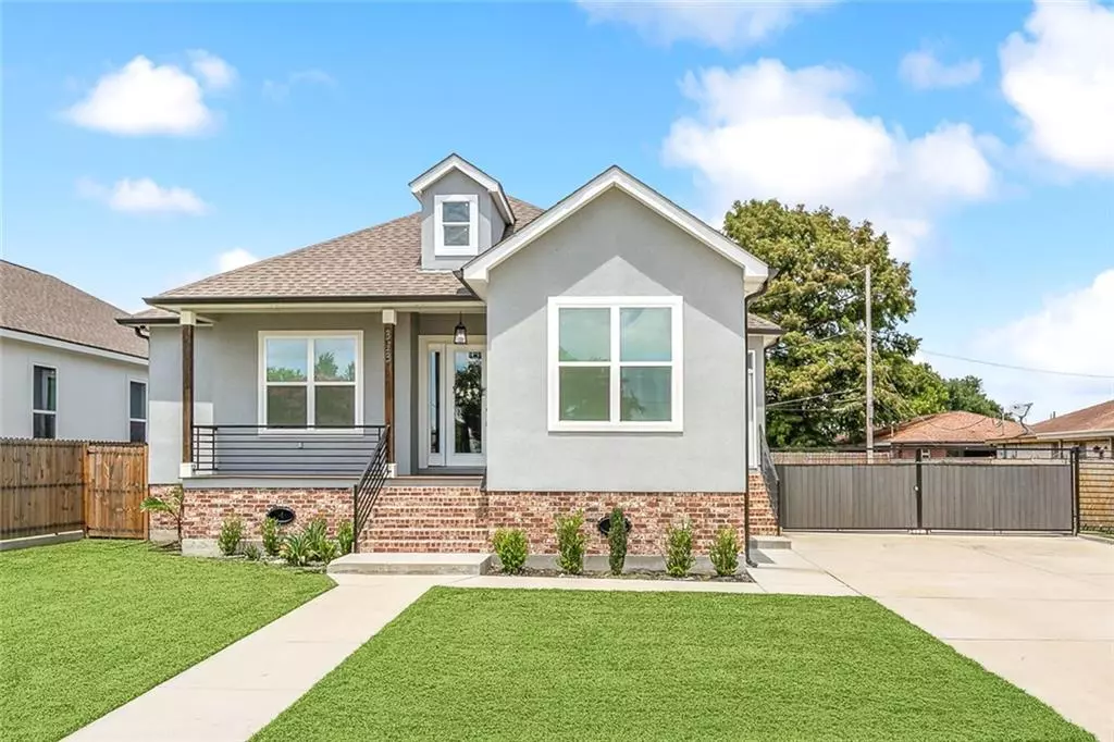 Arabi, LA 70032,313 MINK DR