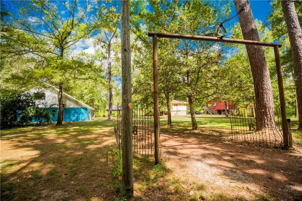 Robert, LA 70455,22329, 22339, 22347 BRIGNAC RD
