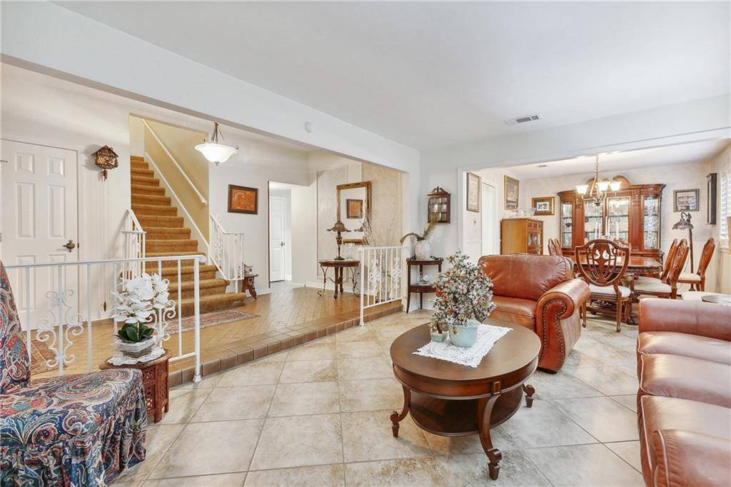 Kenner, LA 70065,4165 BORDEAUX DR