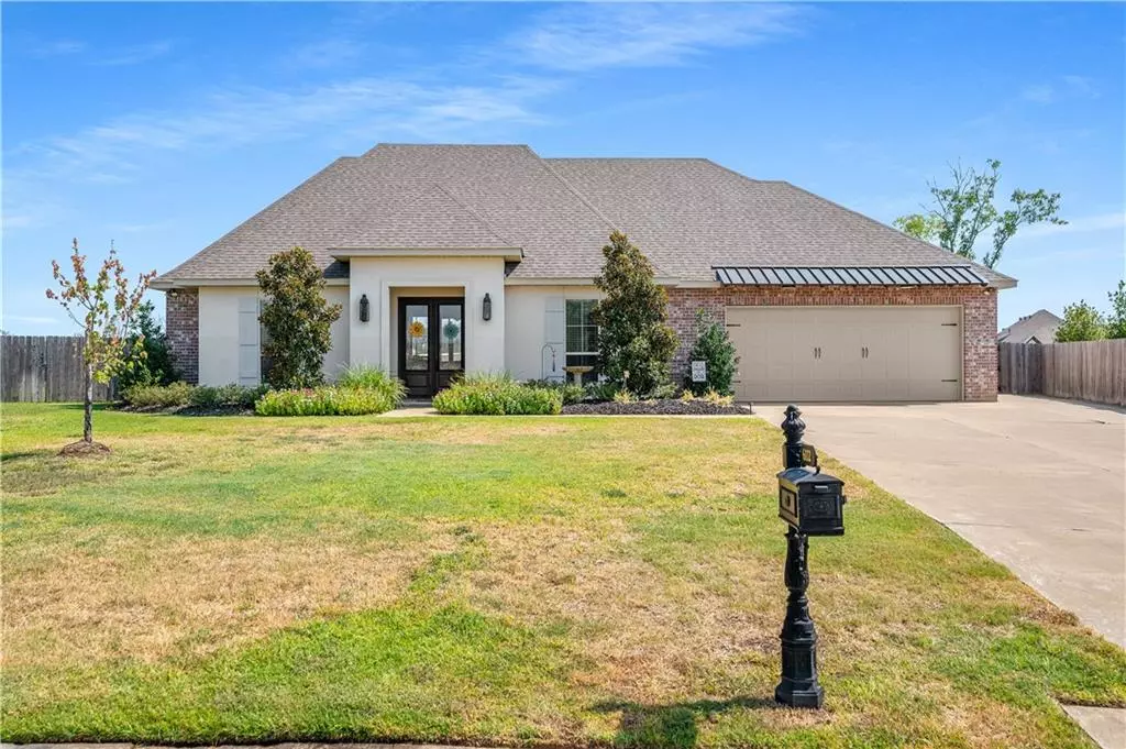 Alexandria, LA 71303,6112 MARTHAS DR