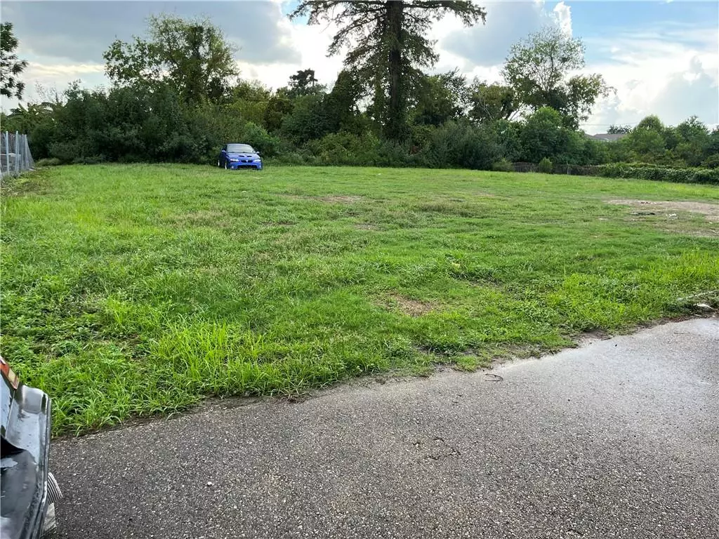Harvey, LA 70058,MATHIS AVE