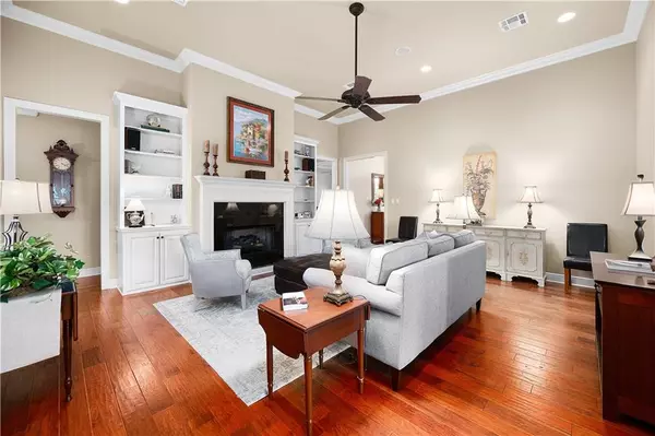 Alexandria, LA 71301,6421 ARDEN OAKS DR