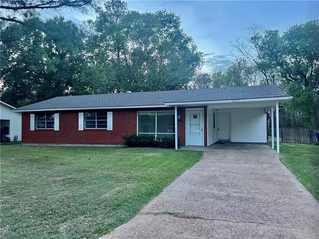 Alexandria, LA 71301,6810 ISABELLA DR