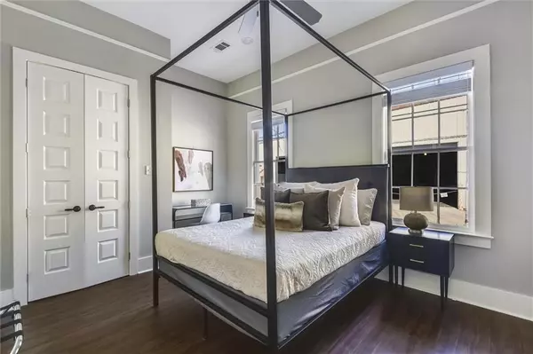 New Orleans, LA 70112,1918 CONTI ST