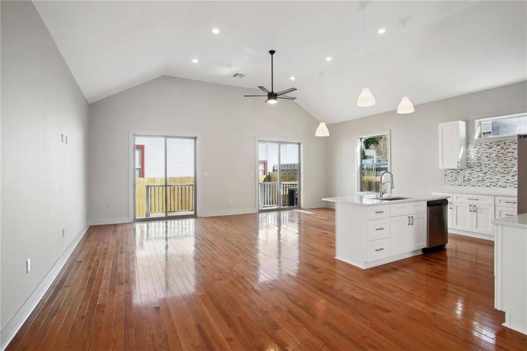 New Orleans, LA 70119,2135 COLUMBUS ST