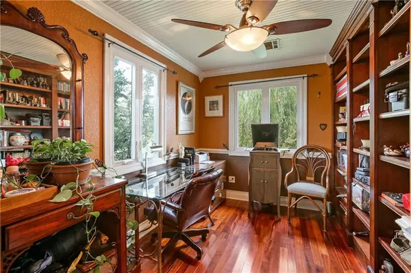 New Orleans, LA 70124,379 FLORIDA BLVD