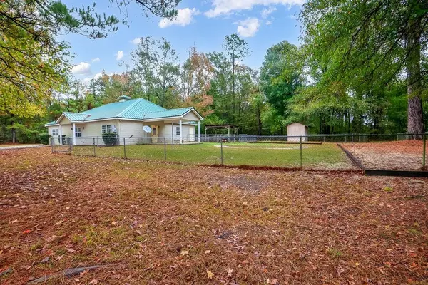 Bush, LA 70431,80460 RAILROAD AVE