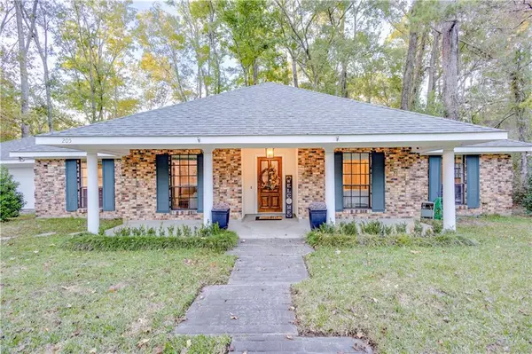 205 KIPLING LN,  Mandeville,  LA 70448