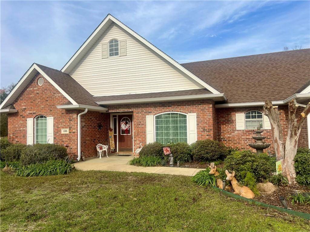Mansura, LA 71350,135 LANCELOT DR