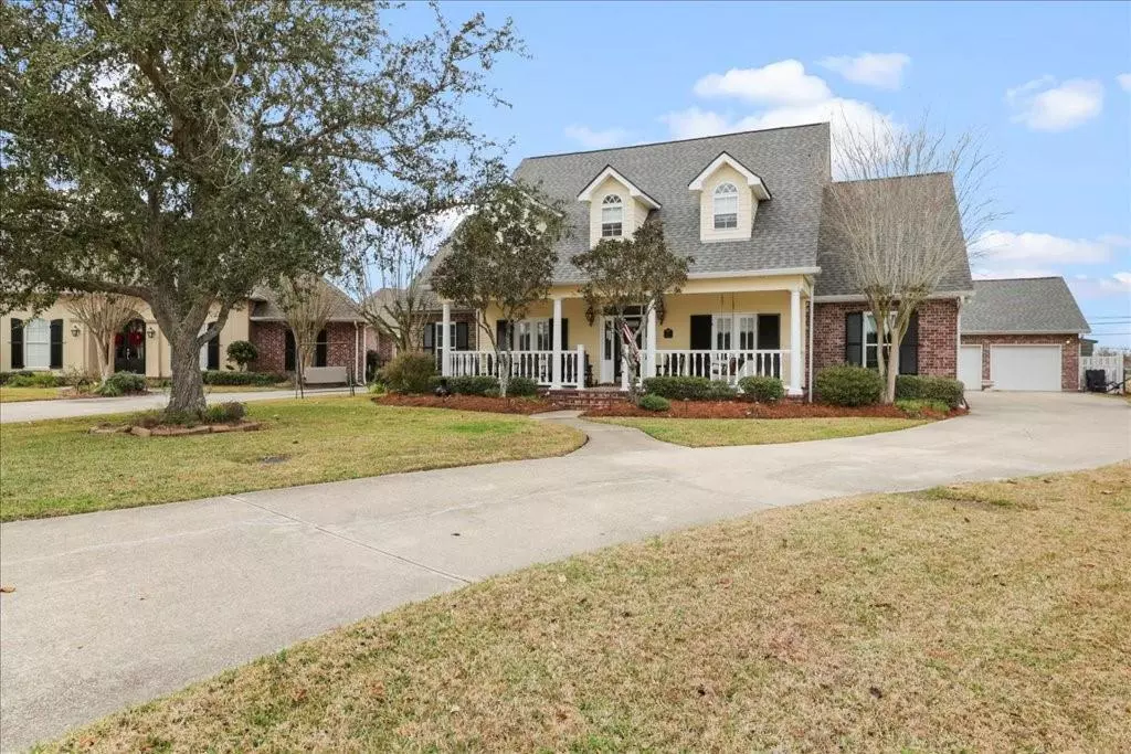 La Place, LA 70068,153 OAK RIDGE DR