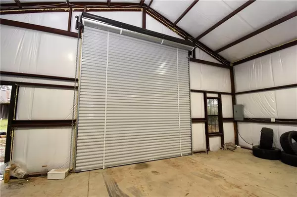Dry Prong, LA 71423,443 SHERWOOD DR