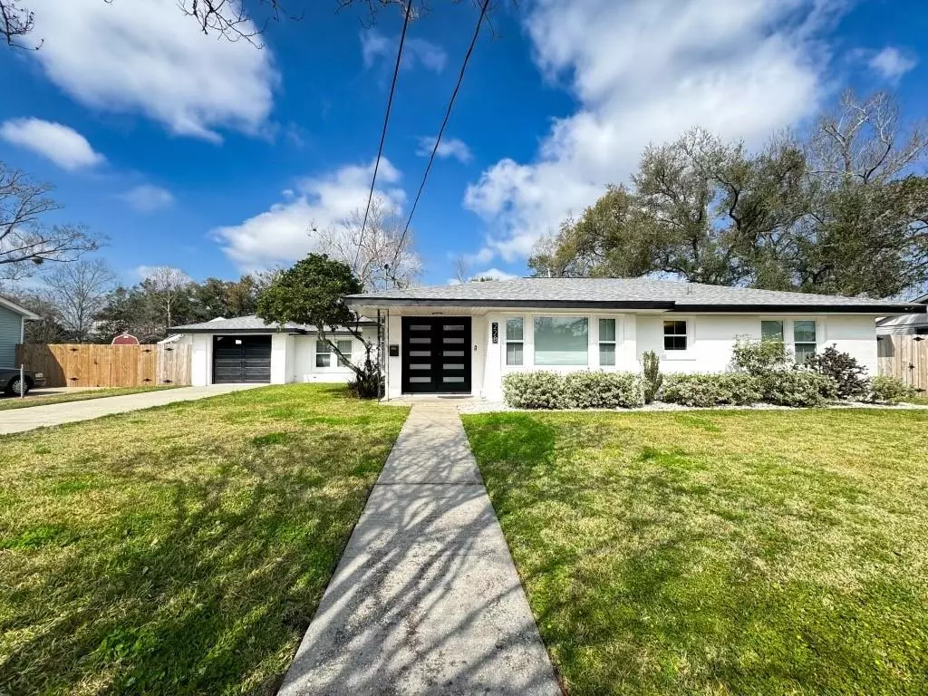 River Ridge, LA 70123,228 CELESTE AVE