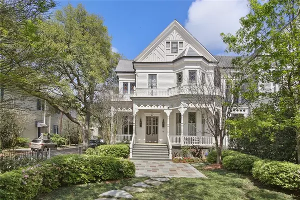 4831 ST CHARLES AVE, New Orleans, LA 70115