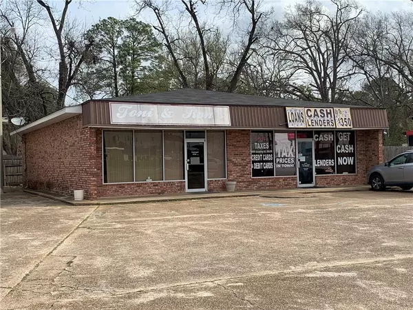 1723 MACARTHUR DR, Alexandria, LA 71301