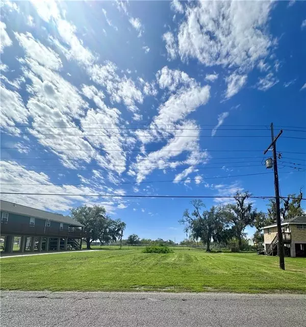 Lafitte, LA 70067,JEAN LAFITTE BLVD