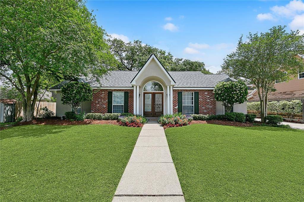 132 BRENTWOOD DR, Belle Chasse, LA 70037