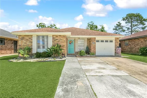 4939 MAJOR DR, New Orleans, LA 70128