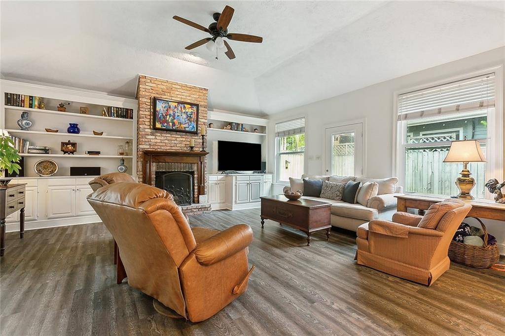 Metairie, LA 70001,128 ATHANIA Pkwy