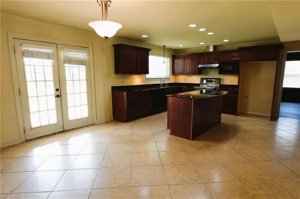 Metairie, LA 70006,4612 BARNETT ST
