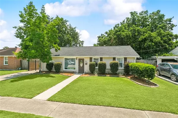 821 N SIBLEY ST, Metairie, LA 70003