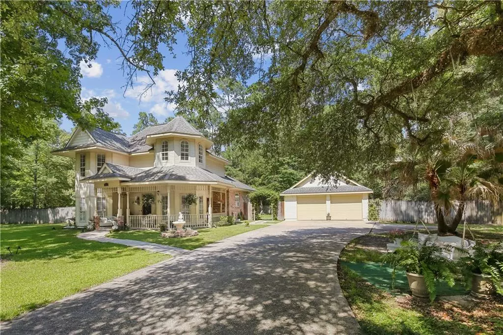 Mandeville, LA 70471,5 CARRIAGE LN